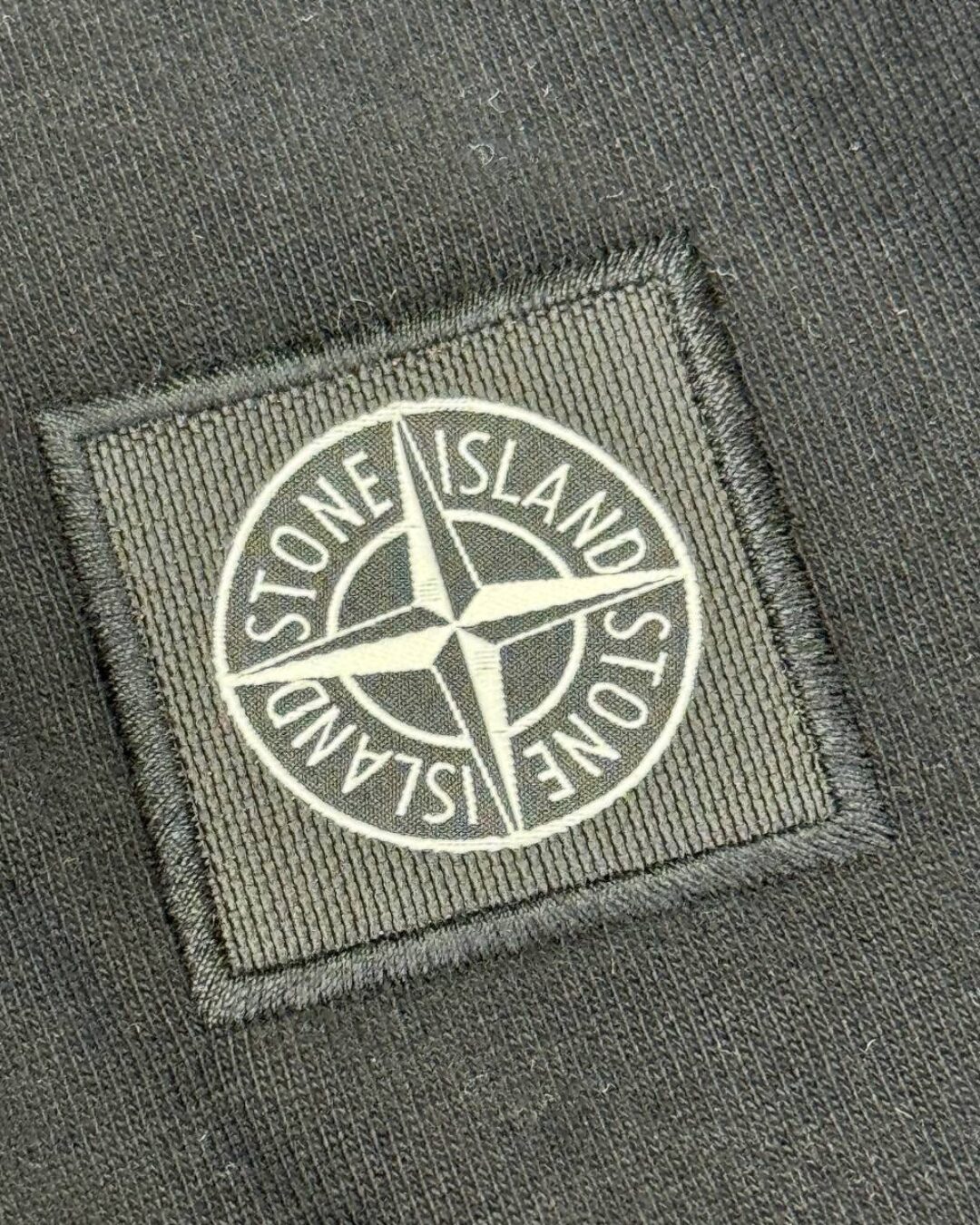 Футболка Stone Island — изображение 7