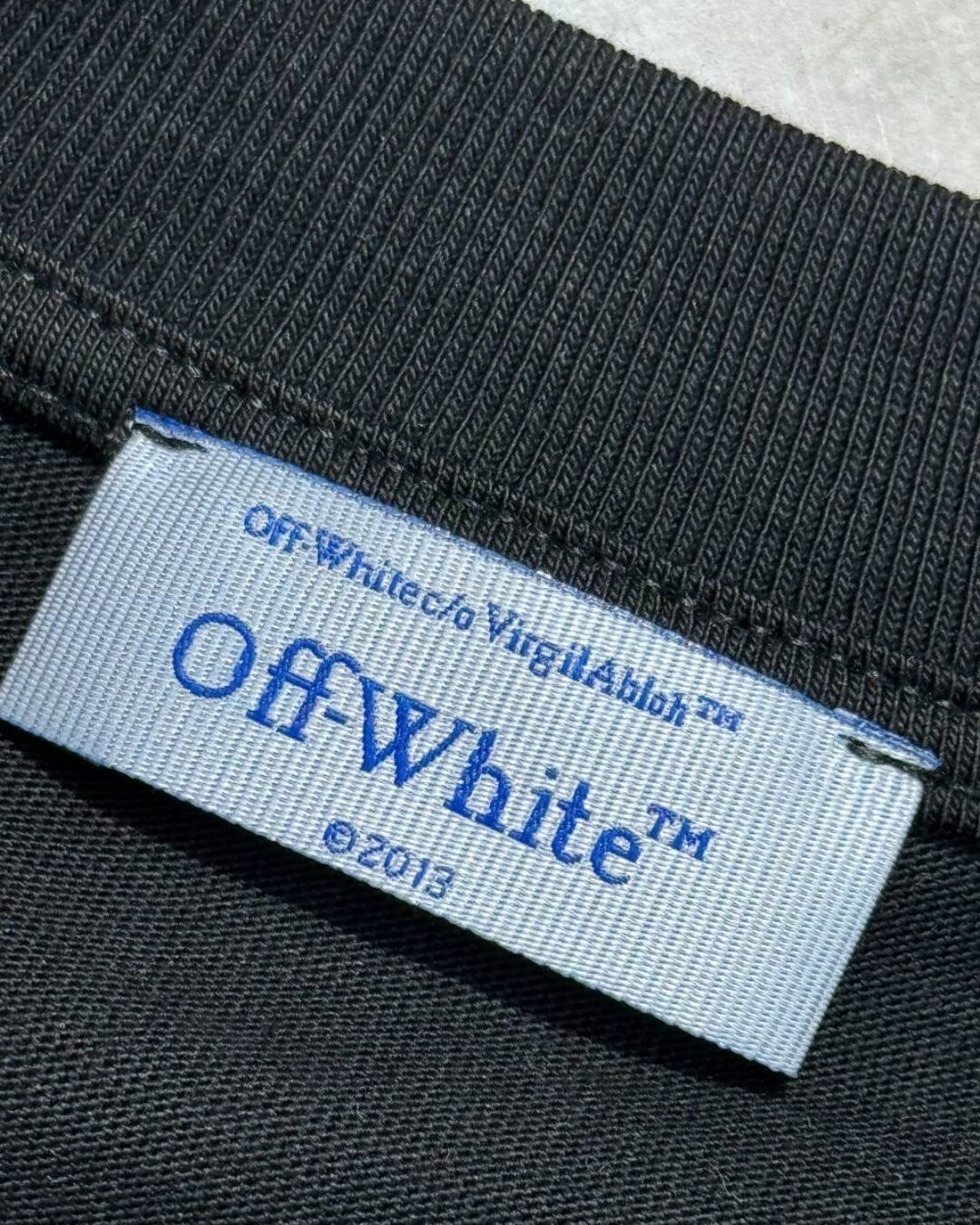 Футболка Off White 15