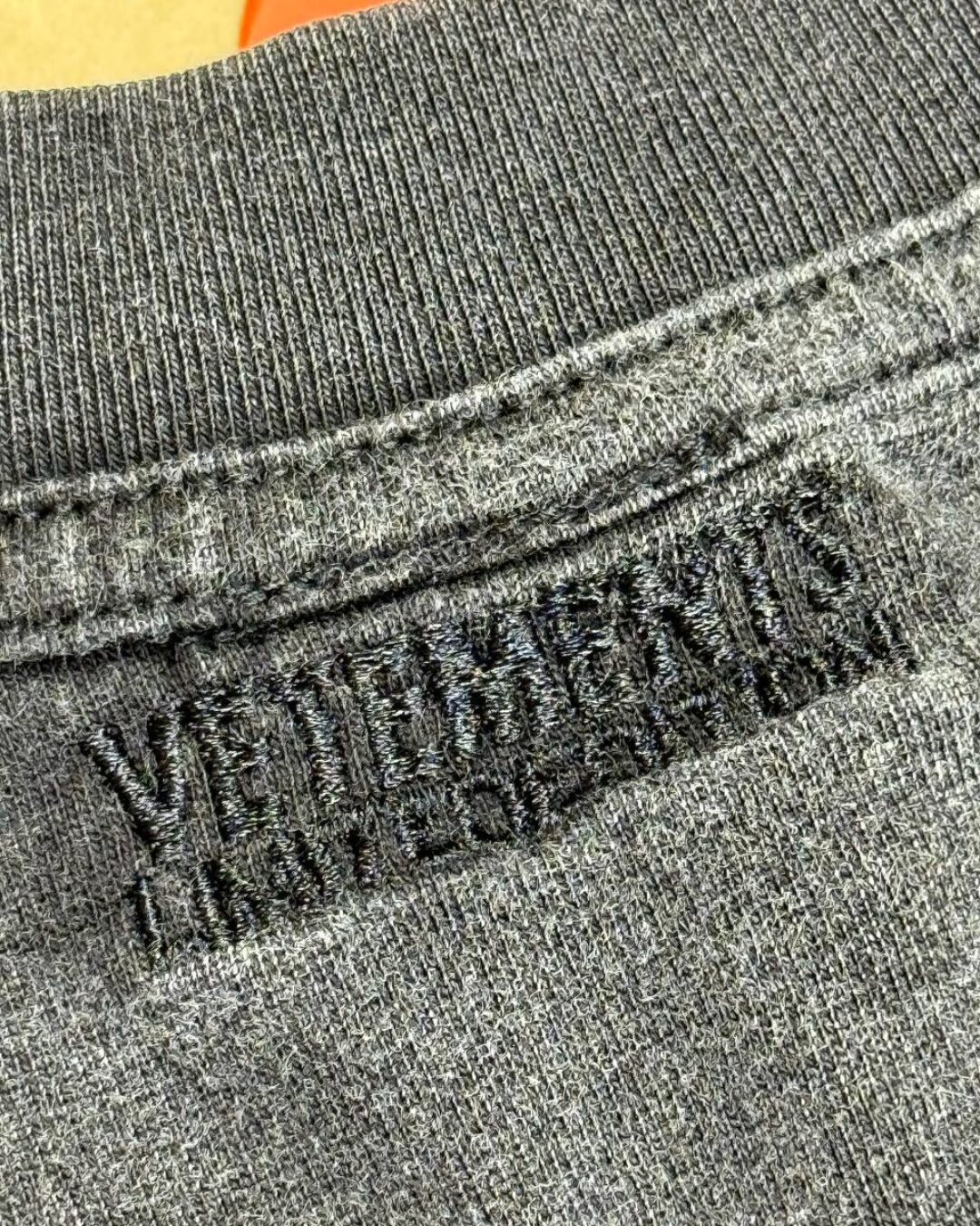 Футболка Vetements 10