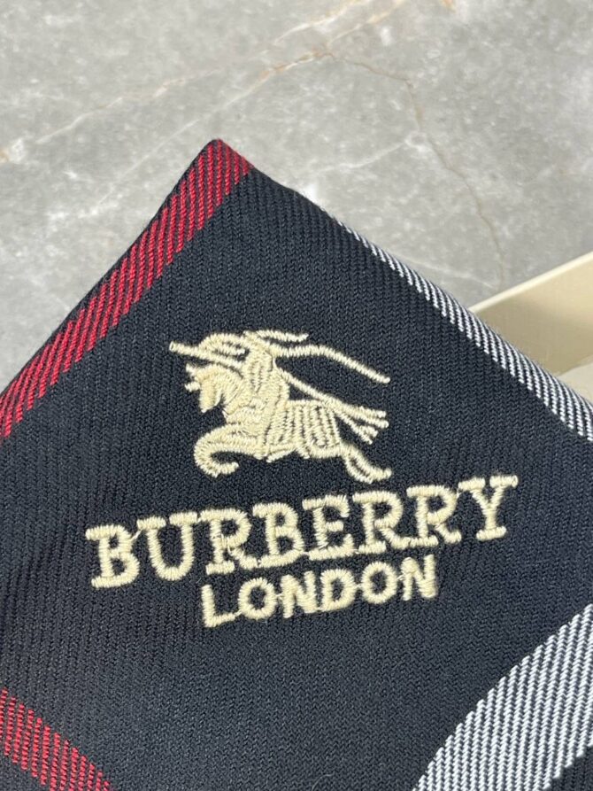 Шарф Burberry 7