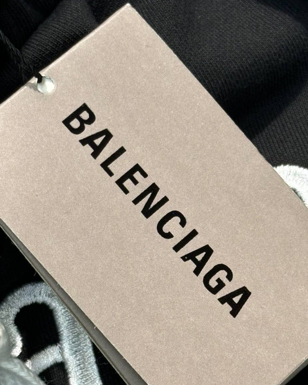 Шорты Balenciaga 8
