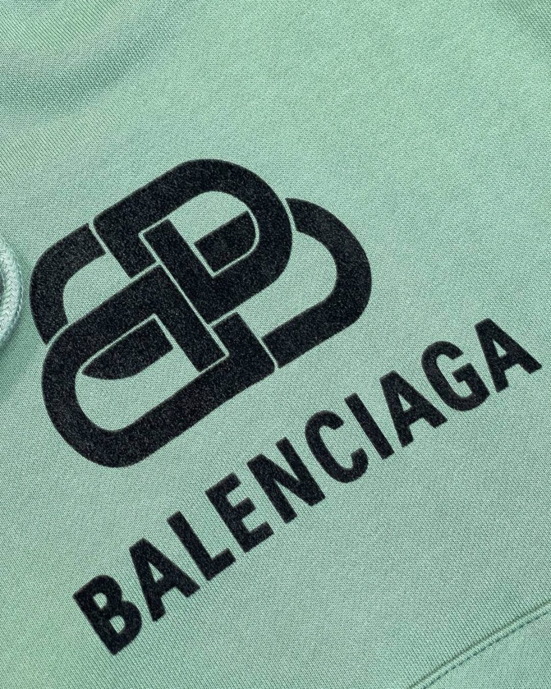 Худи Balenciaga — изображение 5