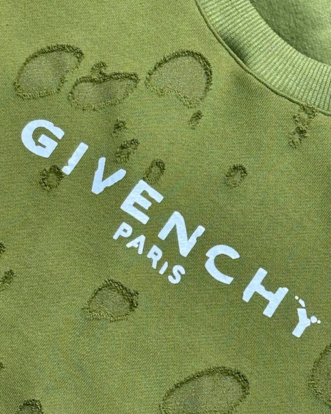 Кофта Givenchy 9