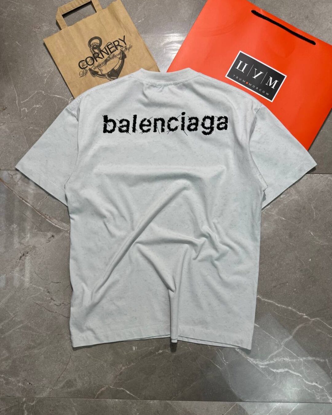 Футболка Balenciaga 2