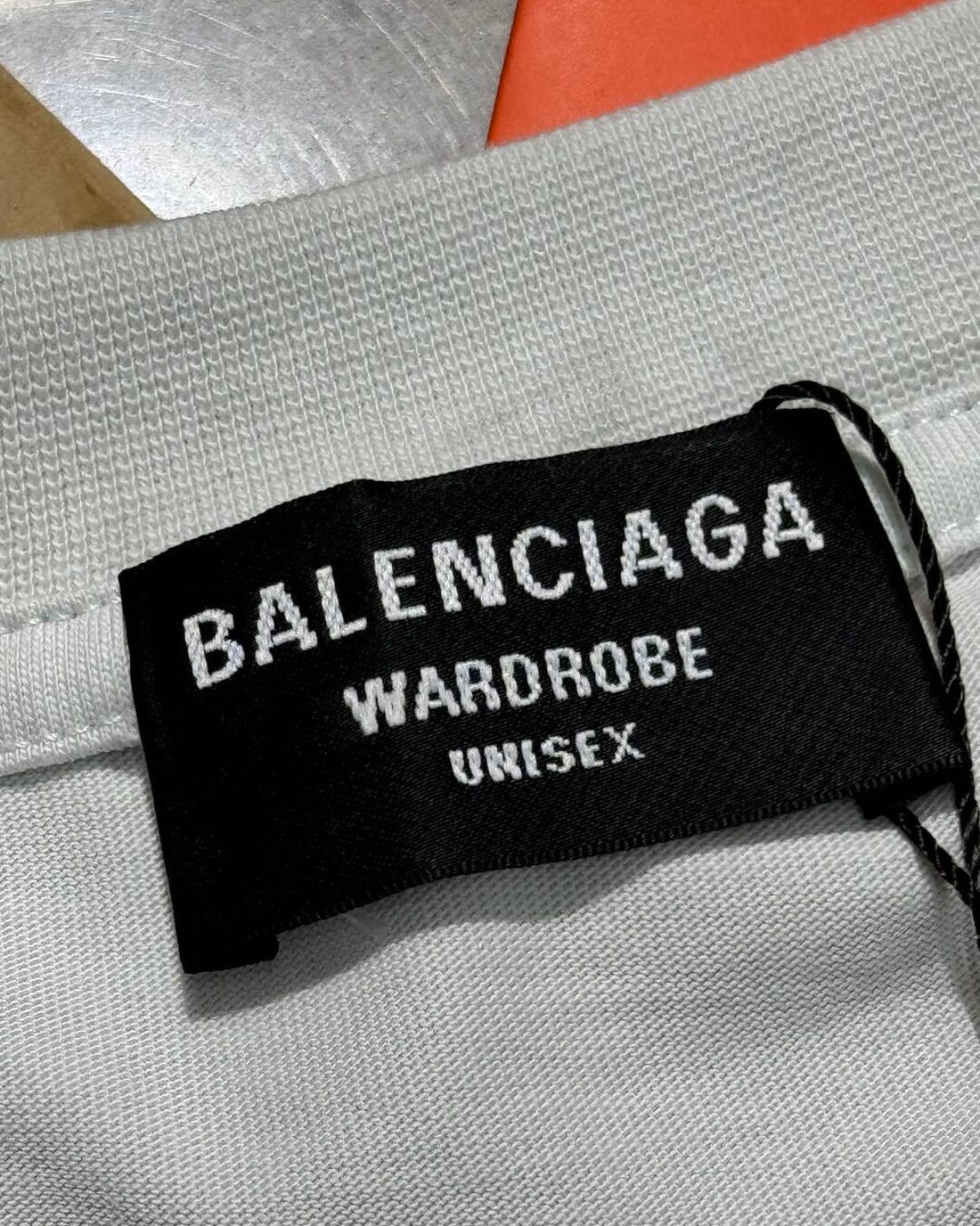 Футболка Balenciaga 9