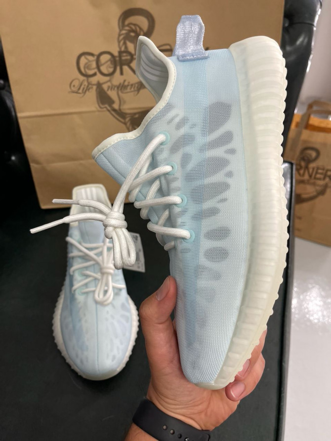 Yeezy 350 V2 Mono Ice 5