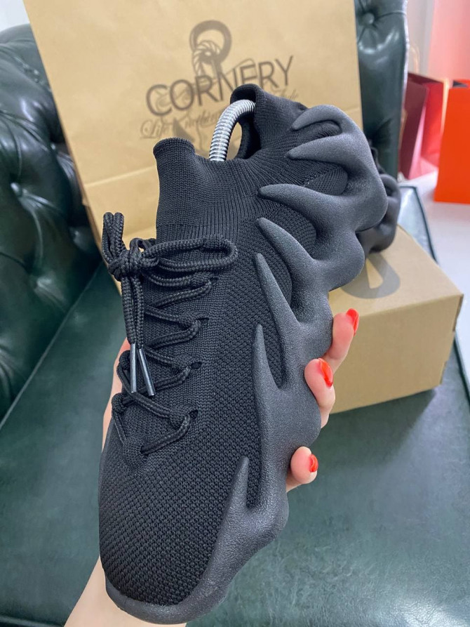 Yeezy 450  Clowht — изображение 6