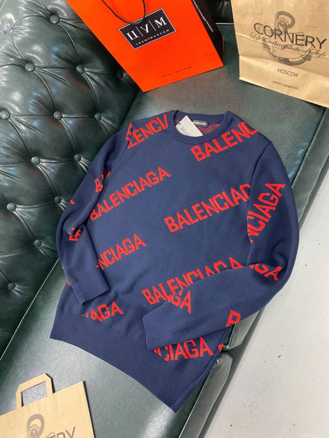 Свитер Balenciaga 7