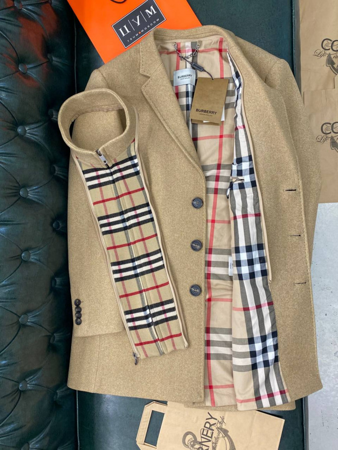 Пальто Burberry 9