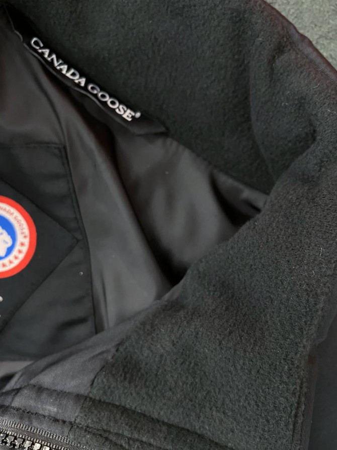 Жилет Canada Goose 8