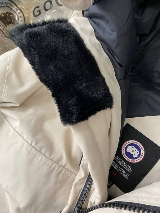 Куртка Canada Goose 7