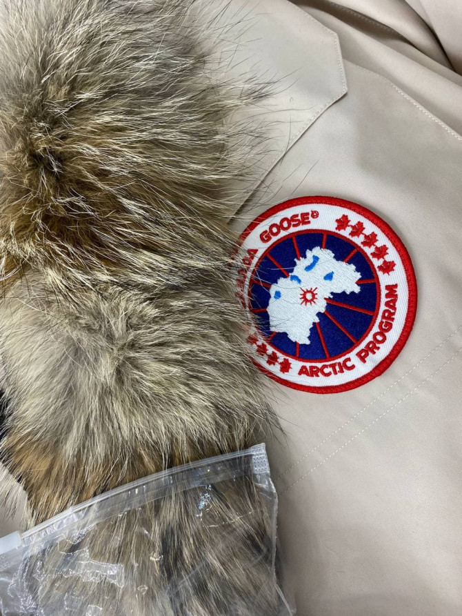 Куртка Canada Goose 2