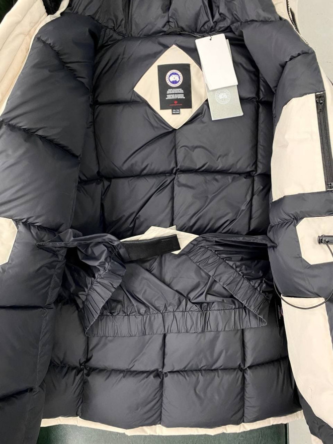 Куртка Canada Goose 3