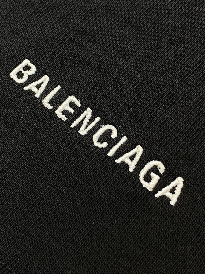 Шорты Balenciaga — изображение 7