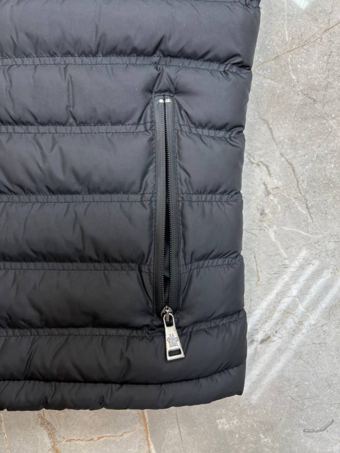 Жилет Moncler — изображение 7