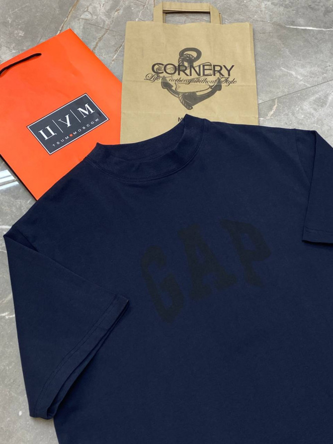 Футболка Gap x Yeezy — изображение 3