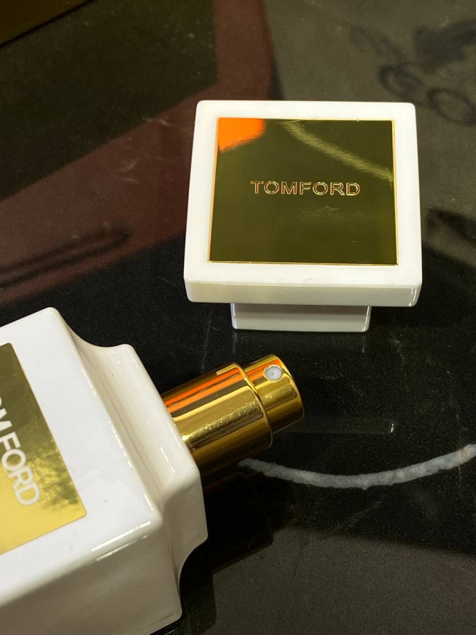 Парфюм Tom Ford Soleil Blanc 50ml 9