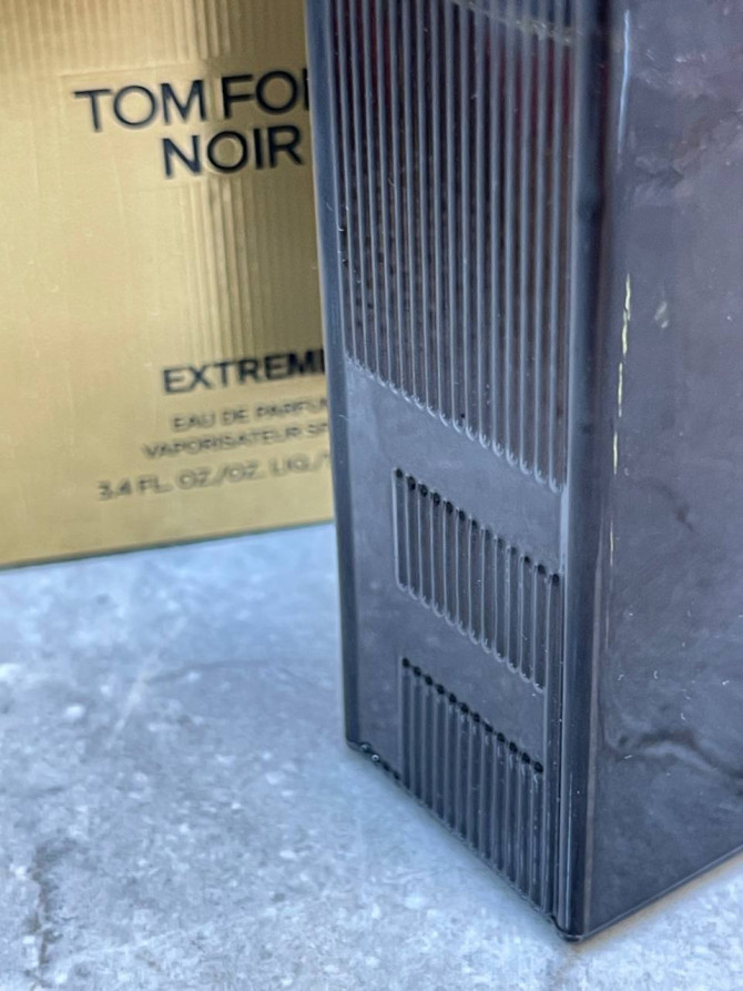 Парфюм Tom Ford Noir Extreme 3