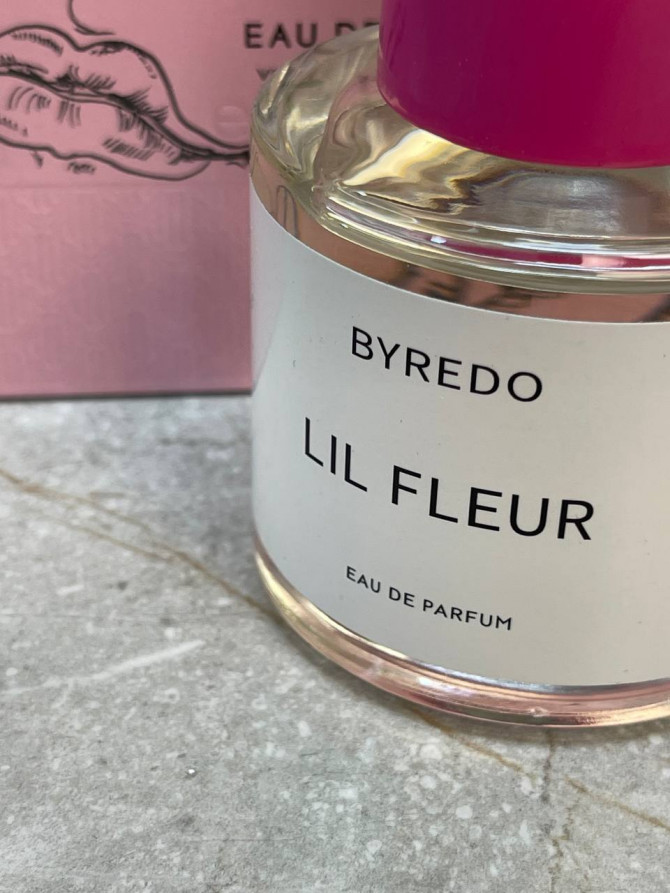 Парфюм BYREDO Lil Fleur — изображение 3