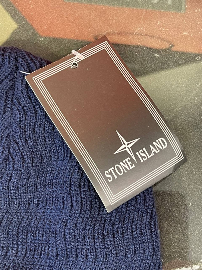 Шапка Stone Island — изображение 4