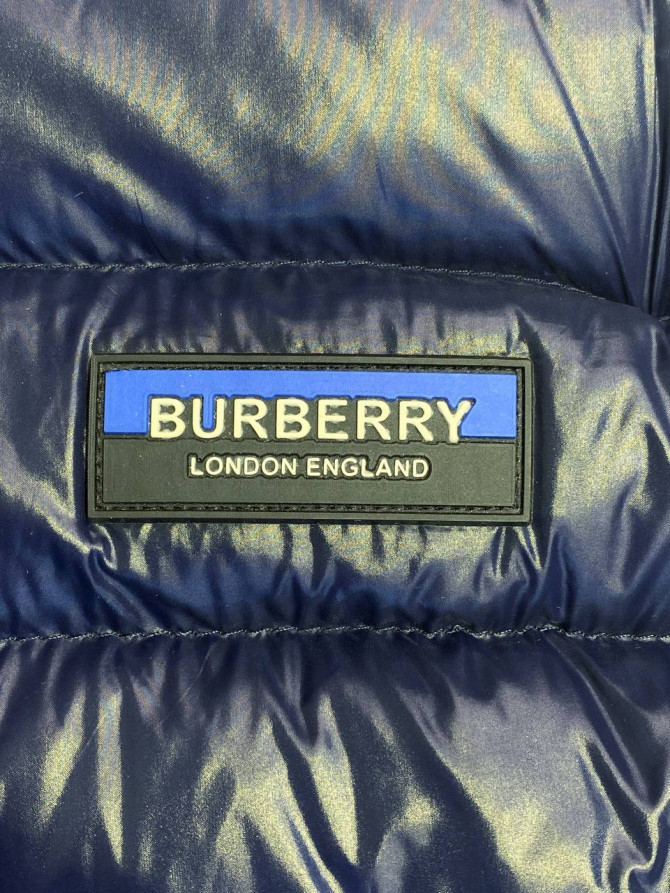 Жилет Burberry — изображение 4