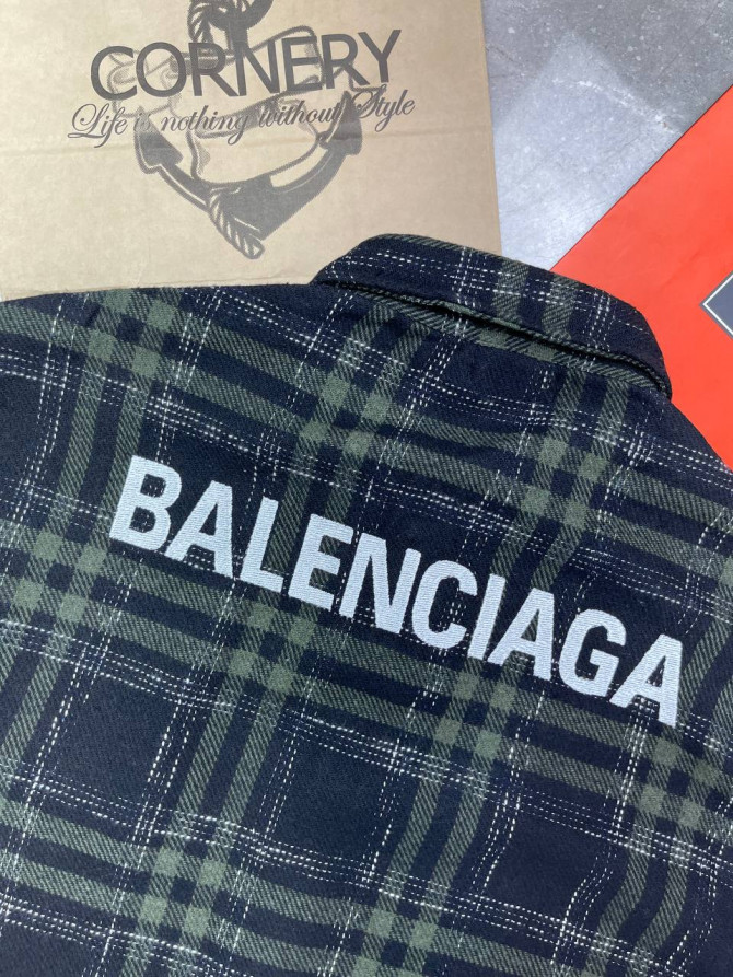 Рубашка Balenciaga — изображение 7