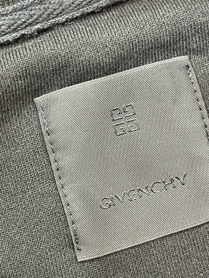 Кофта Givenchy