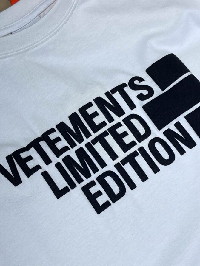 Футболка Vetements 4