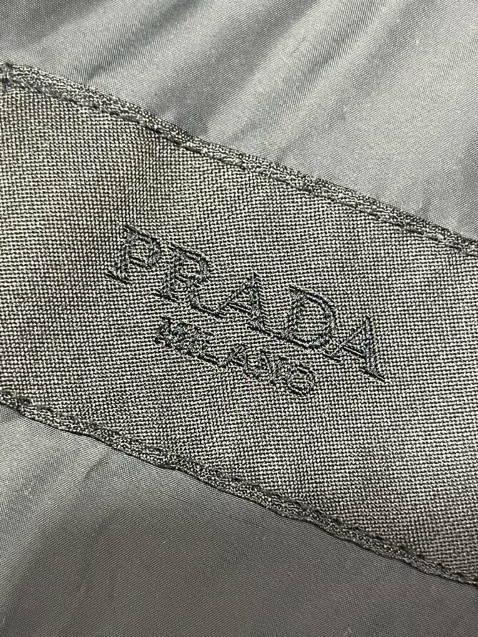 Куртка Prada 9