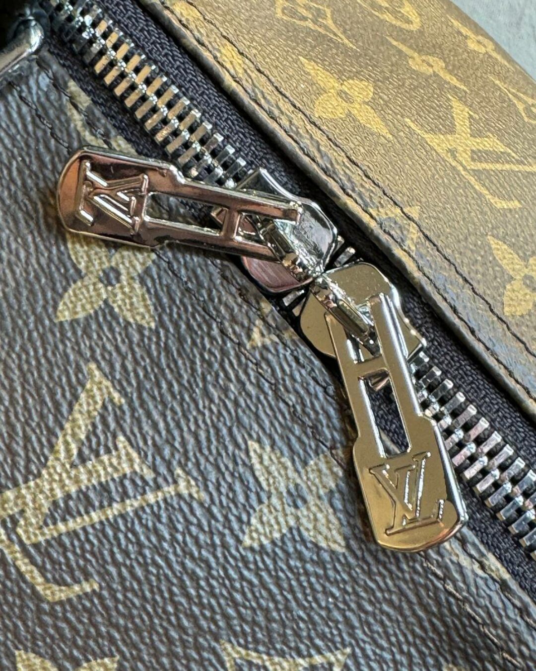 Дорожная сумка Louis Vuitton Keepall 13