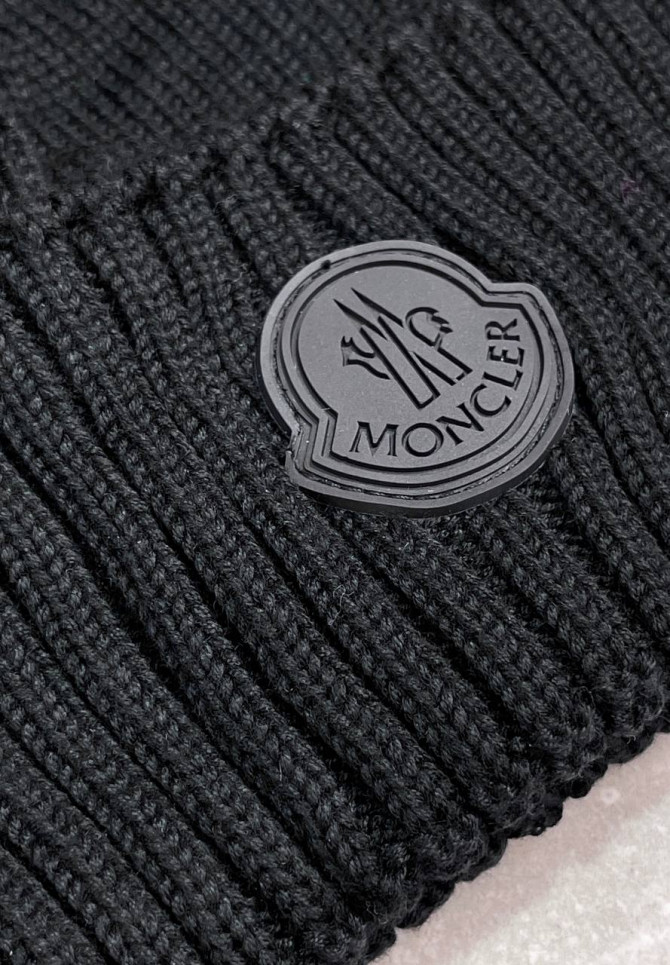 Шапка Moncler 5