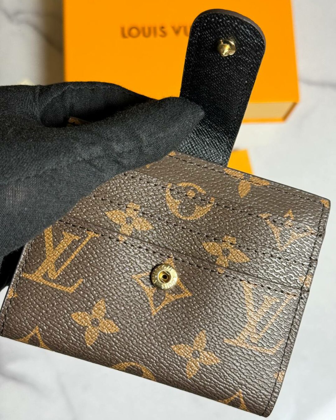 Картхолдер Louis Vuitton — изображение 3