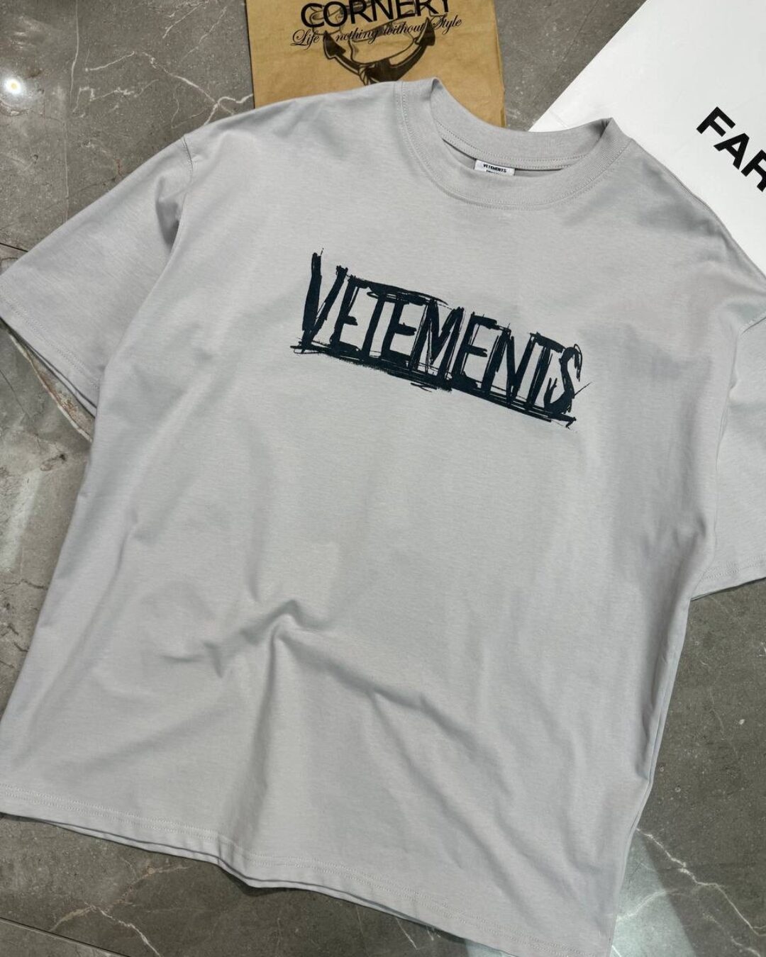 Футболка Vetements 5