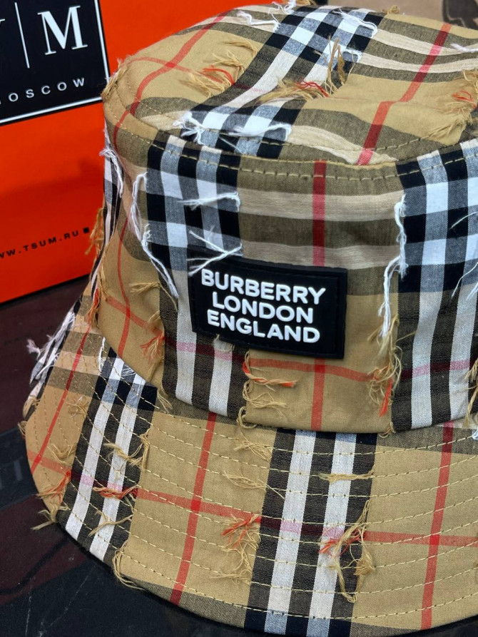 Панама Burberry 3