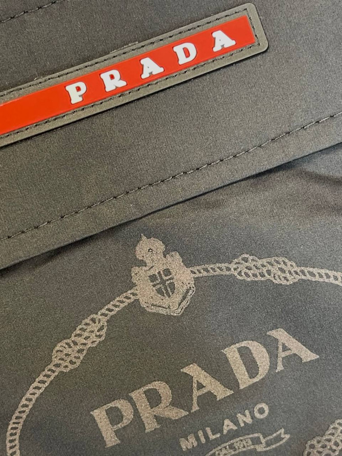 Футболка Prada 17