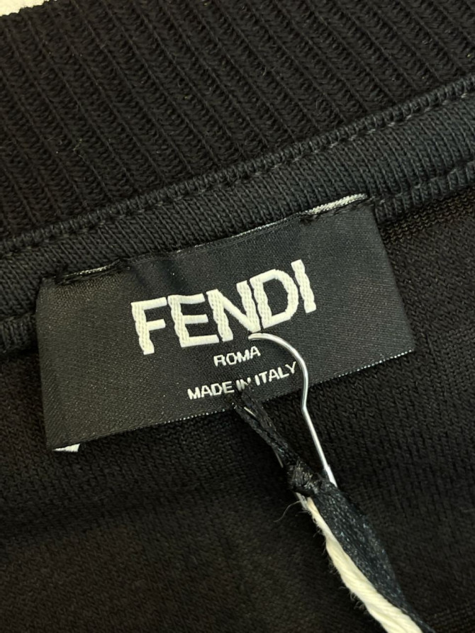 Футболка Fendi — изображение 8