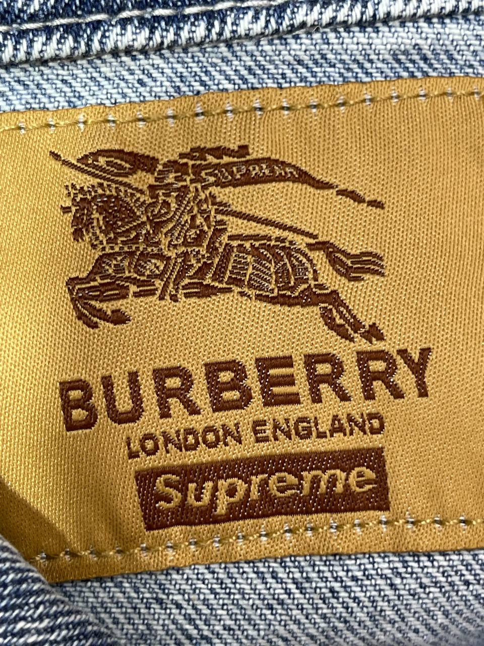 Burberry x Supreme 4021139 MENSWEAR.