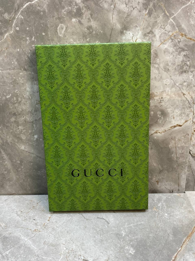 Коробка Gucci 3