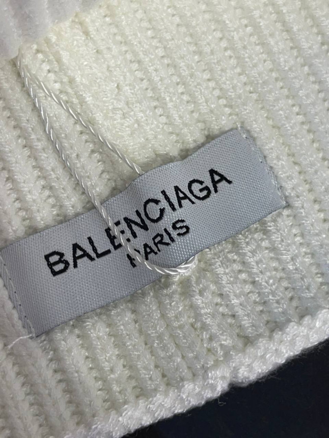 Шапка Balenciaga 5