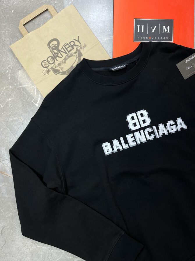 Кофта Balenciaga — изображение 3