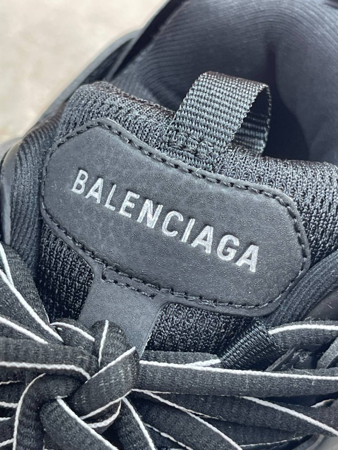 Кроссовки Balenciaga Track 2 15