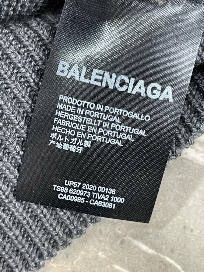 Свитер Balenciaga — изображение 8