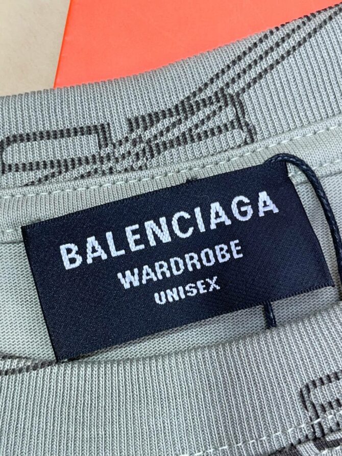 Футболка Balenciaga — изображение 7