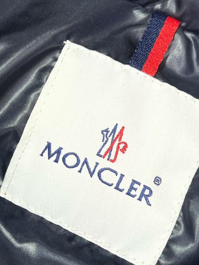 Жилет Moncler — изображение 6