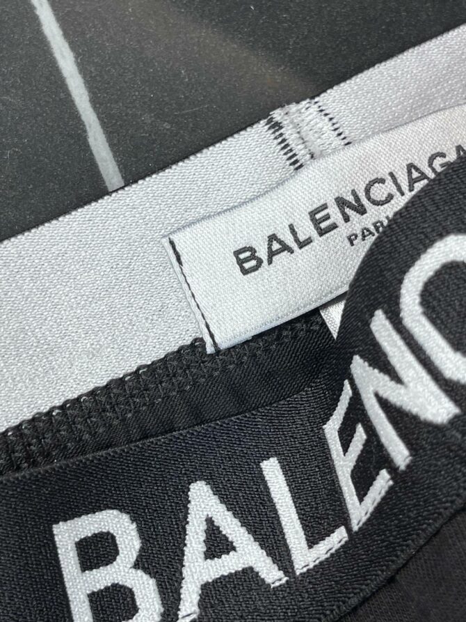 Трусы Balenciaga 9