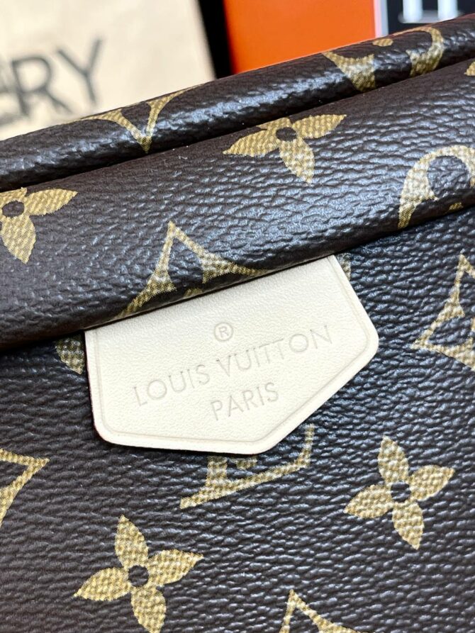 Сумка Louis Vuitton Campus 2