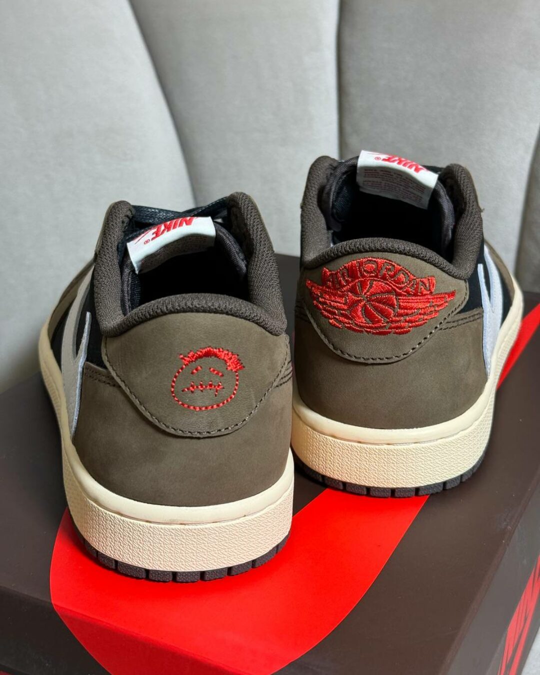 Кеды Jordan 1 Retro Low OG SP Travis Scott 7