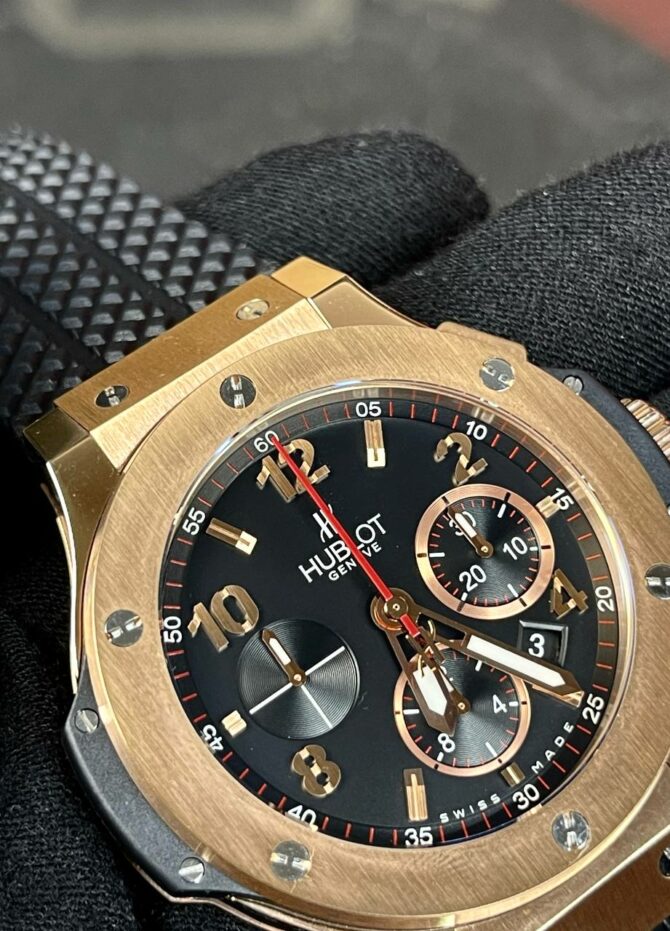 Часы Hublot Big Bang — изображение 9