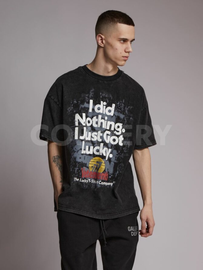 Футболка Vetements 2