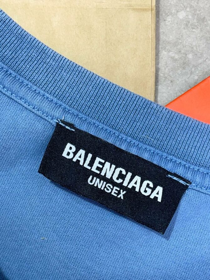 Футболка Balenciaga — изображение 9